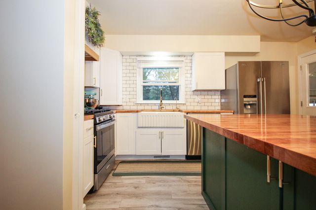 524 E Penn Street, Wheatfield, IN 46392