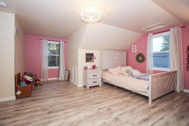 524 E Penn Street, Wheatfield, IN 46392