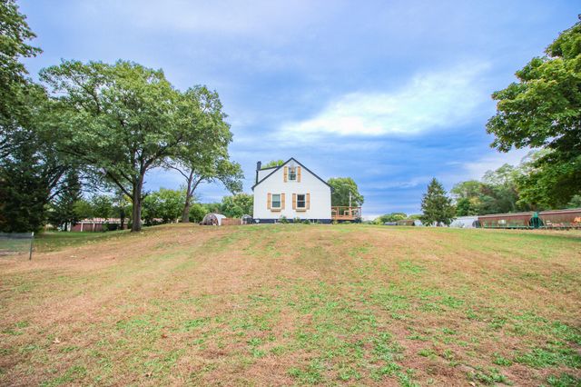 524 E Penn Street, Wheatfield, IN 46392