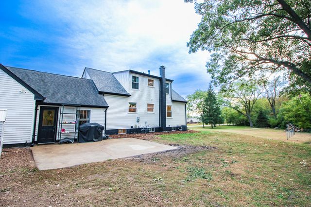 524 E Penn Street, Wheatfield, IN 46392