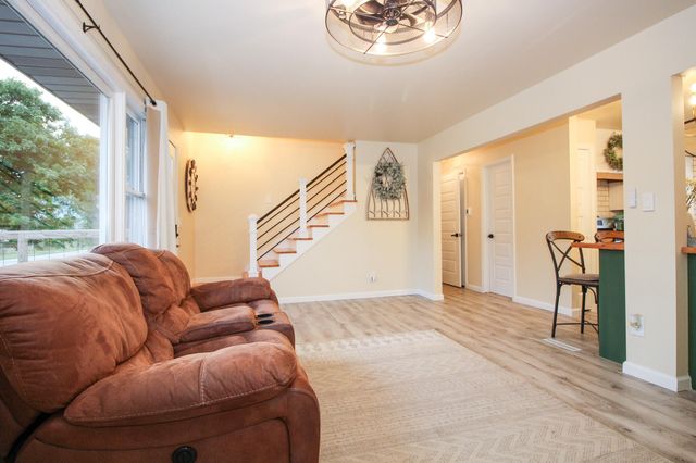 524 E Penn Street, Wheatfield, IN 46392