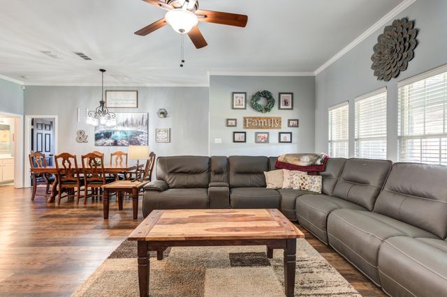 12505 Hartford Avenue, Lubbock, TX 79423