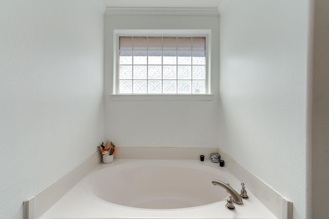 12505 Hartford Avenue, Lubbock, TX 79423