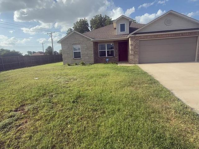 839 W Judy Drive, Mustang, OK 73064