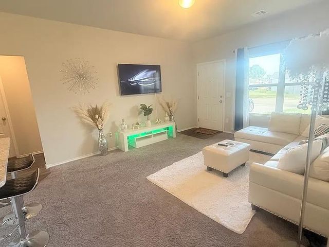 839 W Judy Drive, Mustang, OK 73064
