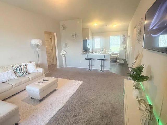 839 W Judy Drive, Mustang, OK 73064