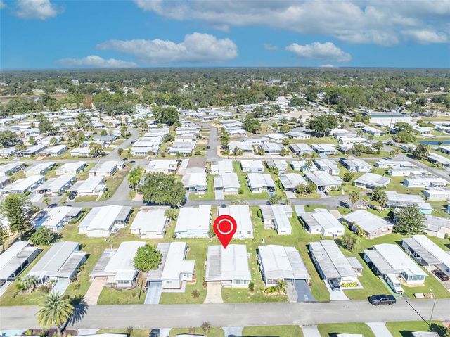 223 PARADISE S, Leesburg, FL 34788