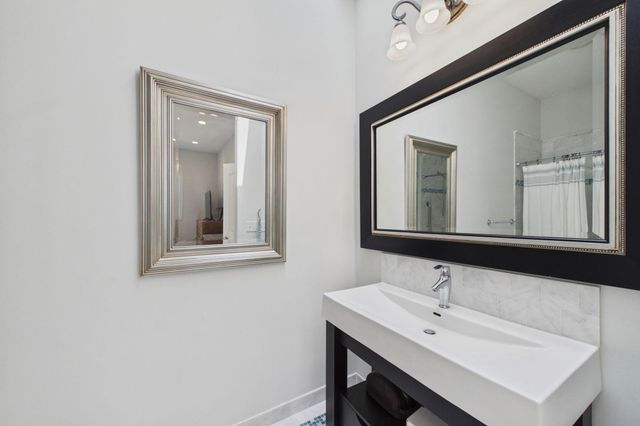 3125 Inglewood Avenue S 201, Saint Louis Park, MN 55416