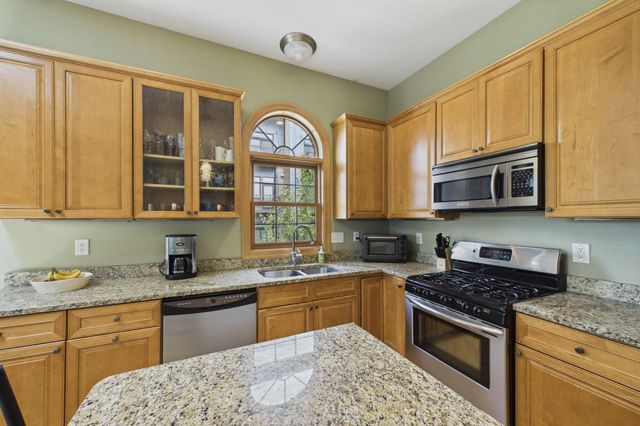 3125 Inglewood Avenue S 201, Saint Louis Park, MN 55416