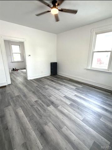 403 S Market Street, Waterloo, IL 62298