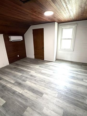 403 S Market Street, Waterloo, IL 62298