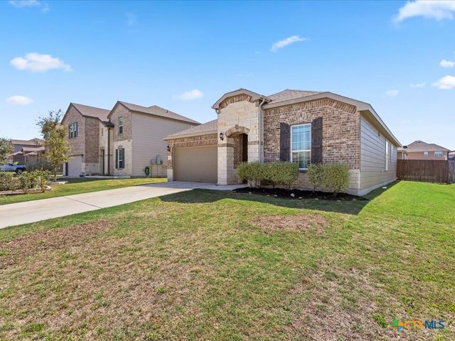 2818 Ridge Berry Road, New Braunfels, TX 78130