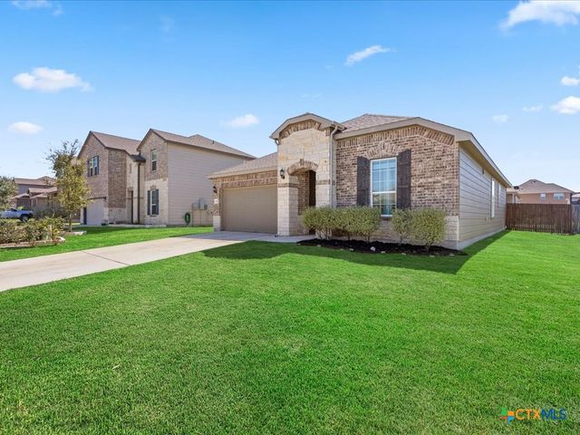 2818 Ridge Berry Road, New Braunfels, TX 78130