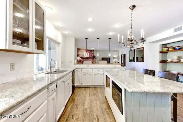 13034 N 82nd Street, Scottsdale, AZ 85260