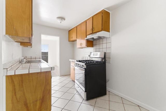 141 Marlin Court, San Francisco, CA 94124