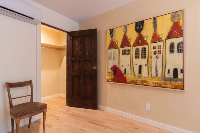 547 Hillside Ave., Santa Fe, NM 87501