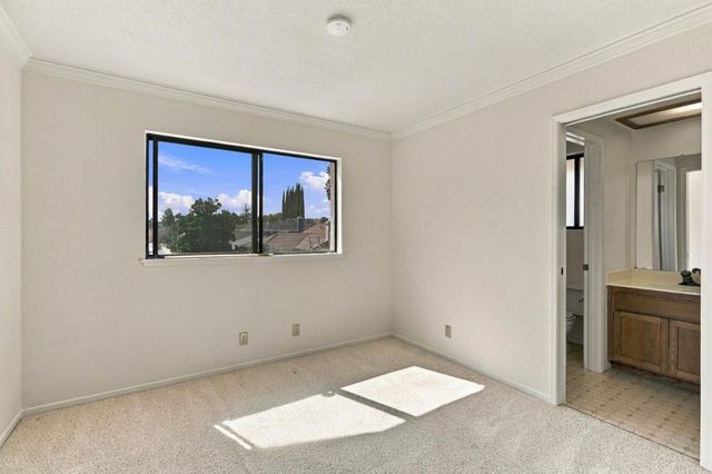 4853 Ridgeview Drive, Antioch, CA 94531