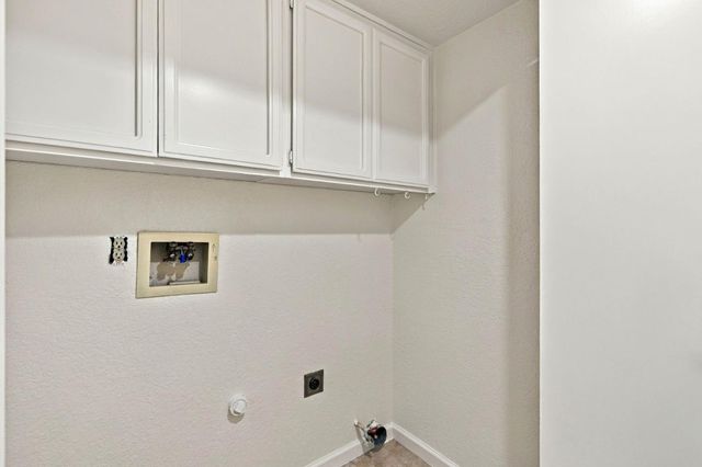 4853 Ridgeview Drive, Antioch, CA 94531