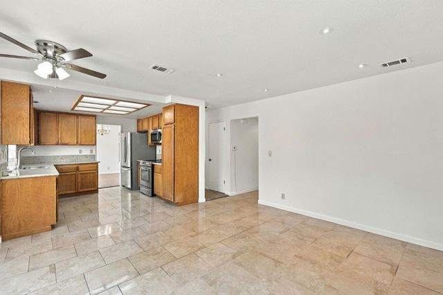 4853 Ridgeview Drive, Antioch, CA 94531