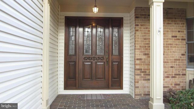 2211 GOLDENTREE WAY, Vienna, VA 22182