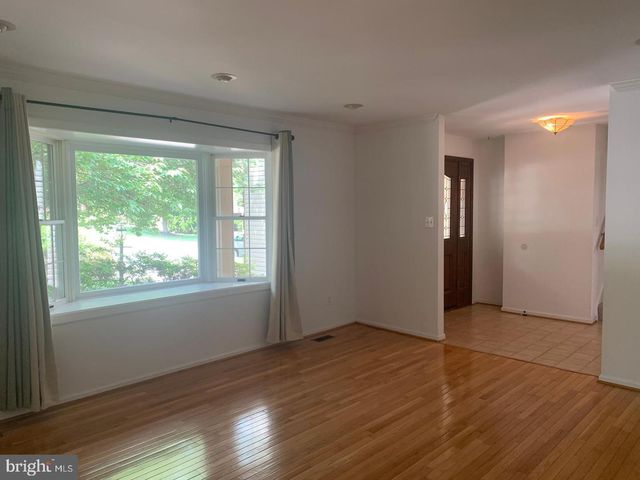 2211 GOLDENTREE WAY, Vienna, VA 22182