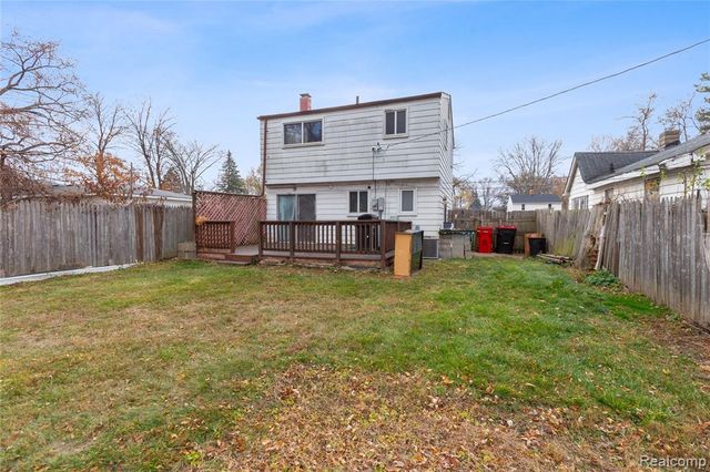 19682 Jeanette Street, Southfield, MI 48075