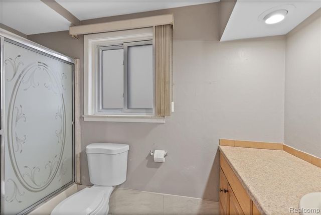 19682 Jeanette Street, Southfield, MI 48075