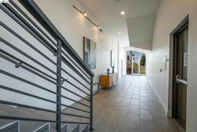 2250 Kilowatt Way 402, Fremont, CA 94539