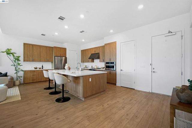 2250 Kilowatt Way 402, Fremont, CA 94539