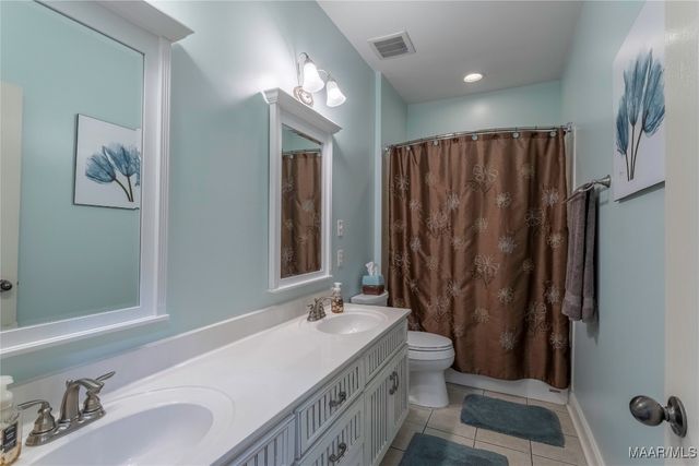 145 E Poplar Street, Prattville, AL 36066