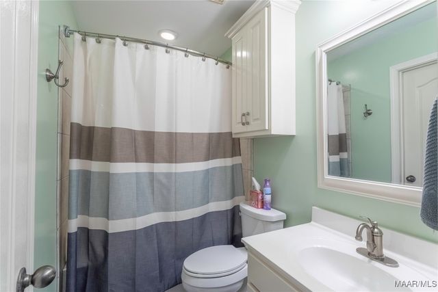 145 E Poplar Street, Prattville, AL 36066