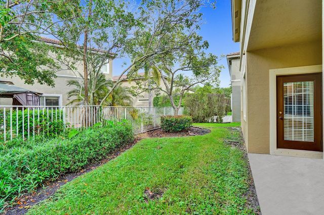 12645 NW 8th Court, Coral Springs, FL 33071