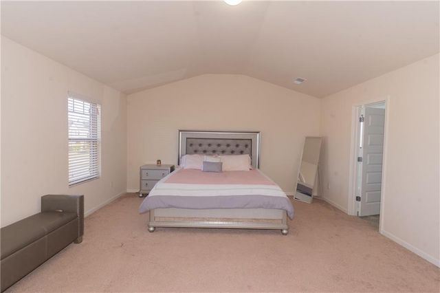 216 Loganview Drive, Loganville, GA 30052