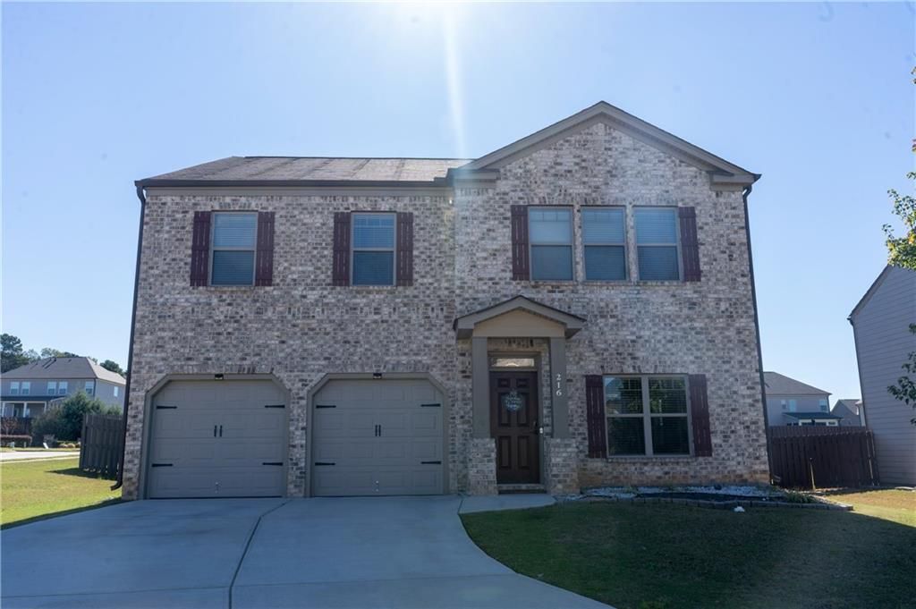 216 Loganview Drive, Loganville, GA 30052