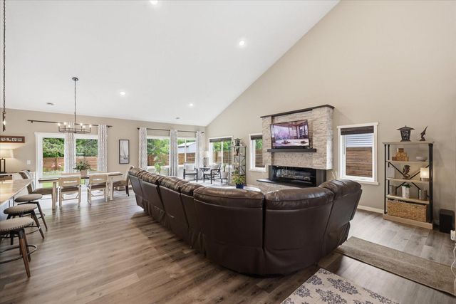 1402 Tiger Court NE, Isanti, MN 55040
