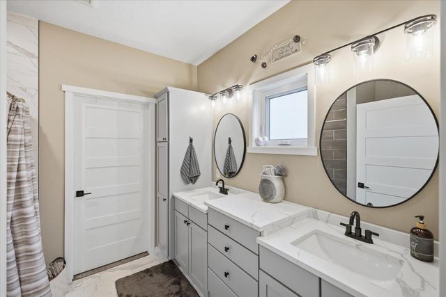 1402 Tiger Court NE, Isanti, MN 55040