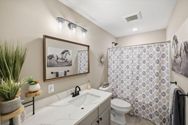 1402 Tiger Court NE, Isanti, MN 55040
