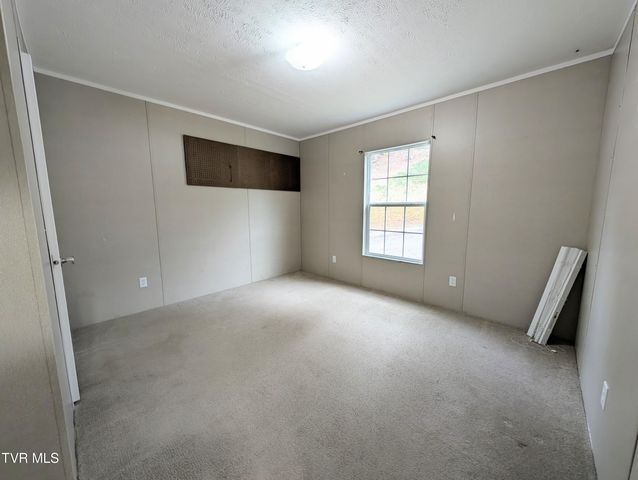 129 Grandview Drive, Clintwood, VA 24228