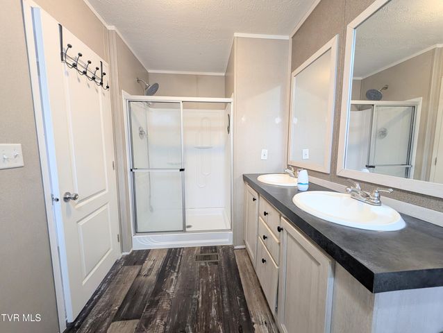 129 Grandview Drive, Clintwood, VA 24228