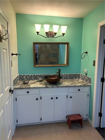 2153 6th St, Ingleside, TX 78362