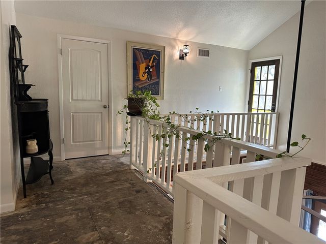 2153 6th St, Ingleside, TX 78362