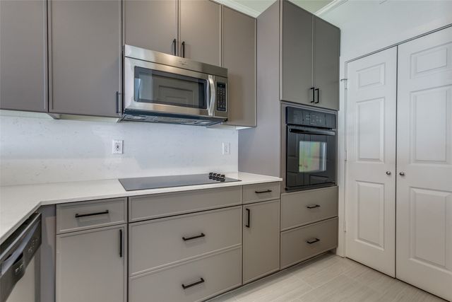 6023 Lloyd Court, Dallas, TX 75252