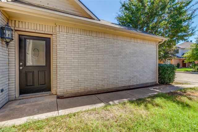 6023 Lloyd Court, Dallas, TX 75252