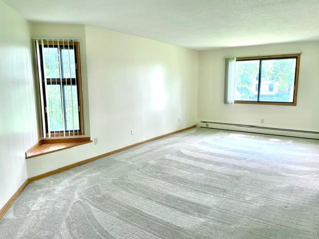 4101 Parklawn Avenue 236, Edina, MN 55435 — photo 3