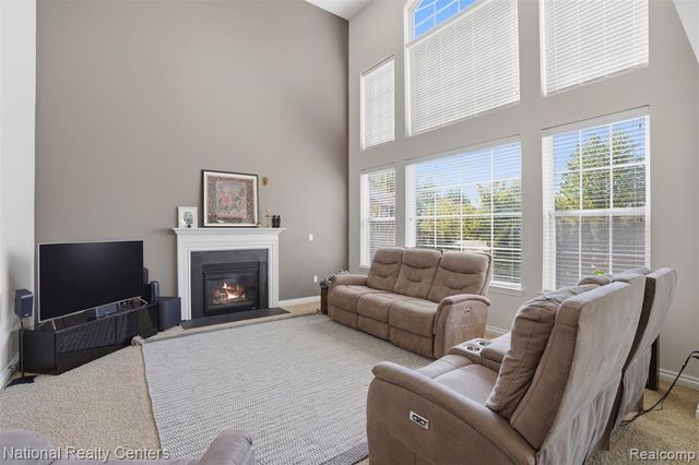51161 Hallfield Street, Novi, MI 48374