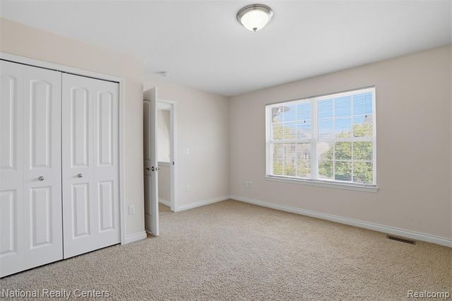 51161 Hallfield Street, Novi, MI 48374