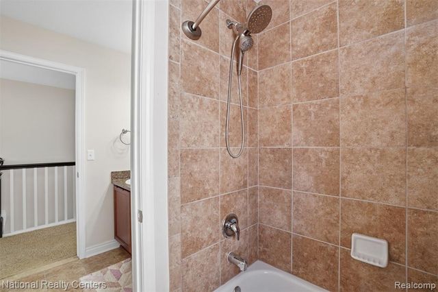 51161 Hallfield Street, Novi, MI 48374