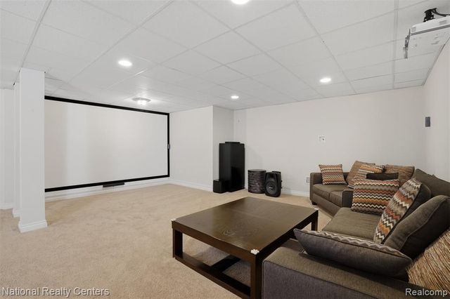 51161 Hallfield Street, Novi, MI 48374