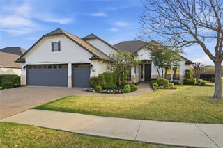 8913 Grandview Drive, Denton, TX 76207