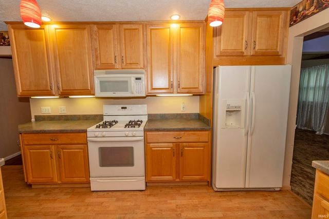 18481 Cleveland Road, South Bend, IN 46637